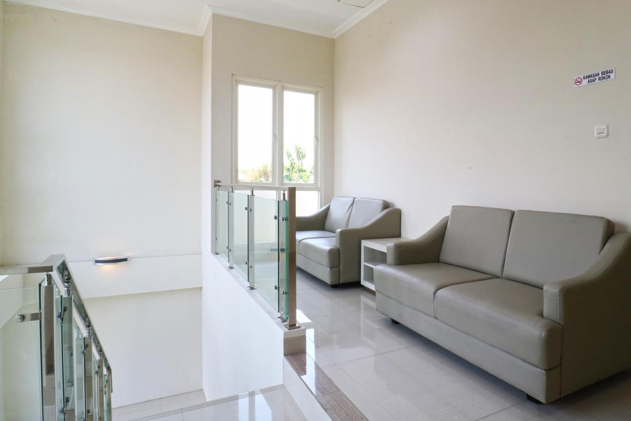 Ferienwohnung Velozip Kos Exclusive Surabaya Exterior foto